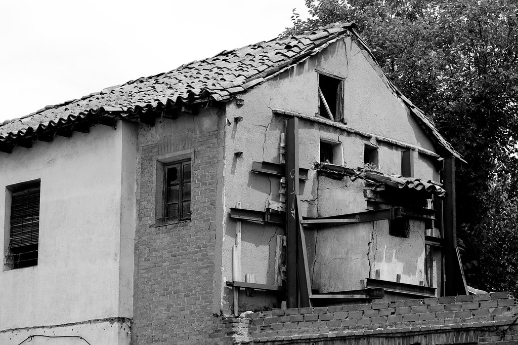 una casa de pueblo antigua